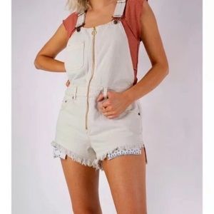 Free People distressed shortalls size 6